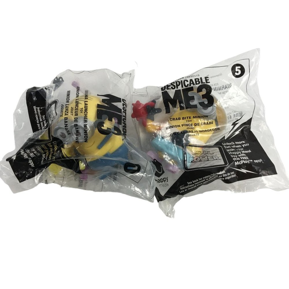 LOT 2 DESPICABLE ME 3 HAPPY MEAL TOYS NIB: CRAB BITE MINON AND BANANA LAUNCHER M